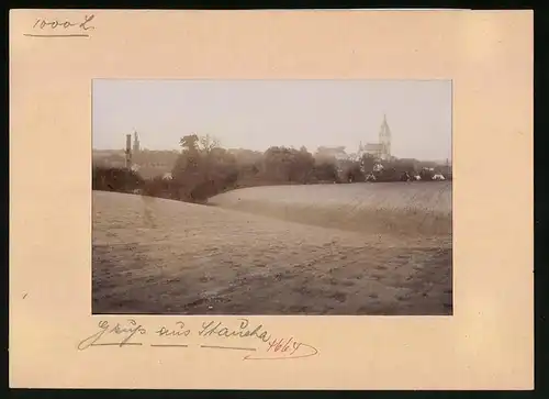 Fotografie Brück & Sohn Meissen, Ansicht Staucha, Ortsansicht mit Kirche