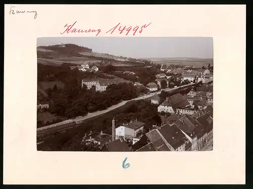 Fotografie Brück & Sohn Meissen, Ansicht Kamenz i. Sa., Blick auf das ehemalige Amtsgericht mit Teilansicht der Stadt