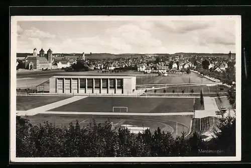 AK Memmingen, Ortsansicht mit Sportplatz