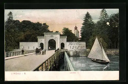 AK Lindau i. B., Landtor mit Bootspartie