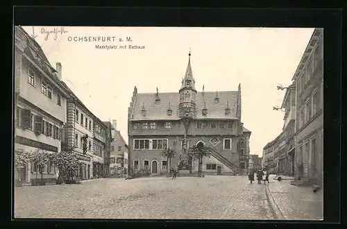 AK Ochsenfurt a. M., Marktplatz mit Rathaus