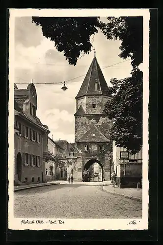 AK Aichach /Obb., Unteres Tor mit Fuhrwerken