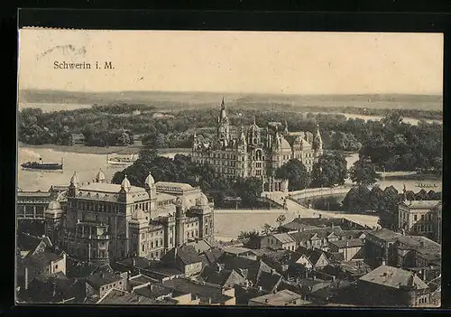 AK Schwerin i. M., Stadtansicht mit dem Schloss, Dampfer