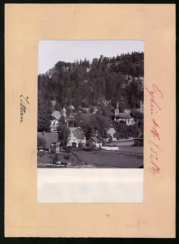 Fotografie Brück & Sohn Meissen, Ansicht Oybin, Gehöft & Kirche