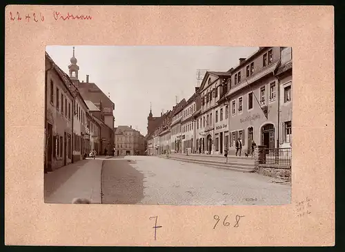 Fotografie Brück & Sohn Meissen, Ansicht Oederan i. Sa., Freiberger Strasse, Apotheke, Geschäfte Wil. Koop, M. Kluge
