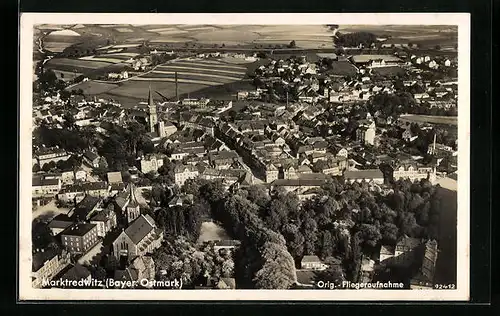 AK Marktredwitz /Bayer. Ostmark, Fliegeraufnahme des Ortes