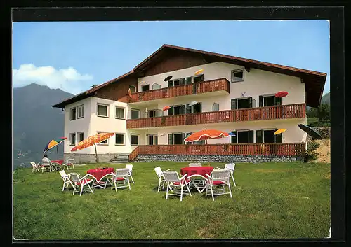 AK Schenna /Meran, Pension Zum Burggräfler mit gedeckten Tischen