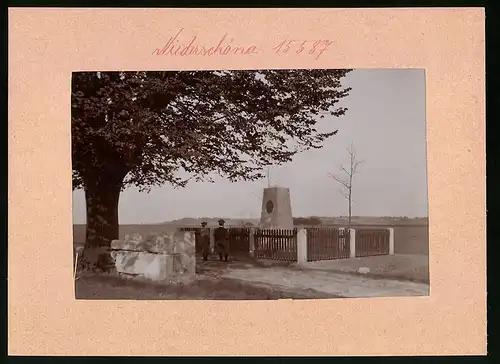 Fotografie Brück & Sohn Meissen, Ansicht Niederschöna, Eiche & Flieger-Denkmal