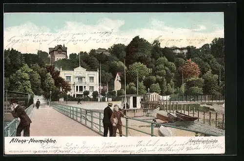 AK Hamburg-Neumühlen, Landungsbrücke mit Jungen