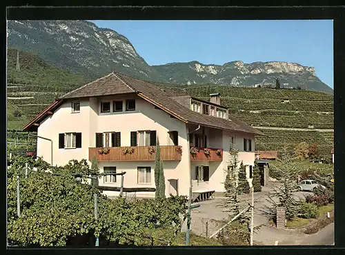 AK Kaltern am See, Hotel Sonnleitenhof, Haus vor dem Weinberg
