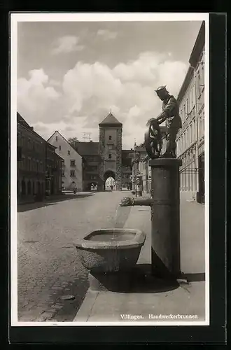 AK Villingen, Handwerkerbrunnen auf der Strasse