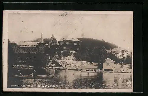 AK Titisee, Ruderboot vor Schwarzwald-Hotel