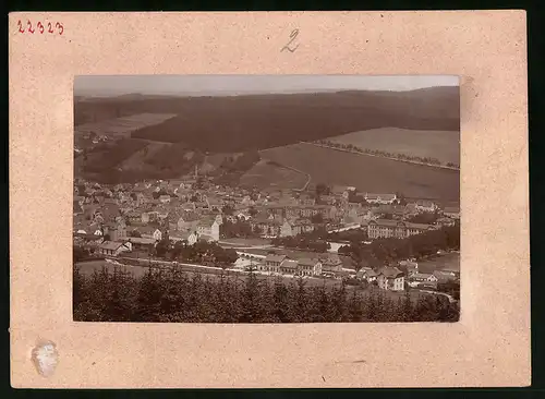 Fotografie Brück & Sohn Meissen, Ansicht Olbernhau i. Erzg., Blick auf den Ort mit dem Bahnhof