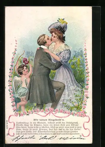 Präge-AK Liebespaar küsst sich neben Amor