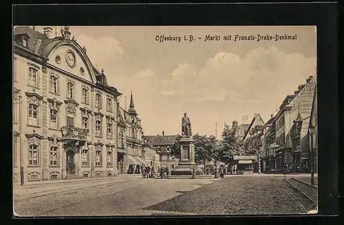 AK Offenburg i. B., Markt mit Franzis-Drake-Denkmal