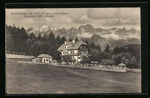 AK Soprabolzano, Pensione Caffè Latemar mit Bergpanorama