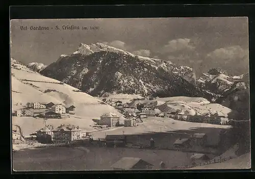 AK St. Christina in Gröden, Ortsansicht aus der Vogelschau im Winter