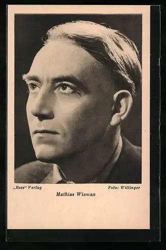 AK Schauspieler Mathias Wiemann blickt hoffnungsvoll