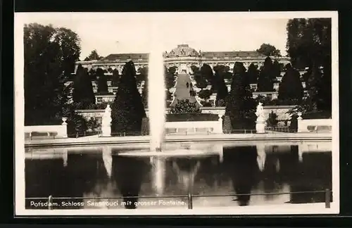 AK Potsdam, Schloss Sanssouci mit grosser Fontäne