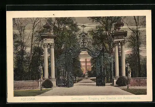 AK Potsdam, Sanssouci, Eingang am Obelisk mit Armbrustertor