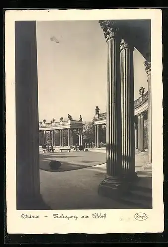 AK Potsdam, Säulengang am Schloss