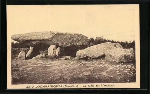 AK Locmariaquer /Morbihan, La Table des Marchands, Gesteinsformation