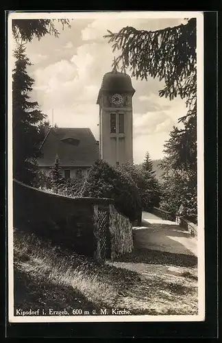 AK Kipsdorf i. Erzgeb., Kirche mit Glockenturm