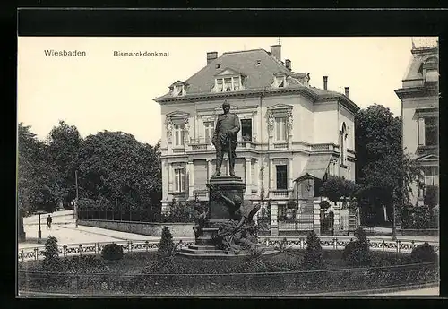 AK Wiesbaden, Blick aufs Bismarckdenkmal