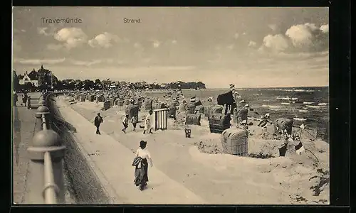 AK Travemünde, Strand mit Gästen