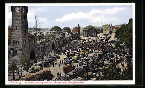 AK Hamburg-St. Pauli, Landungsbrücken, Ankunft eines Hapagdampfers