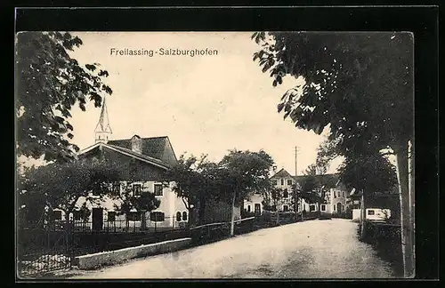 AK Freilassing-Salzburghofen, Strassenpartie mit Kirche