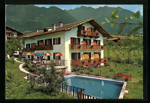 AK Dorf Tirol bei Meran, Pension Tallnerhof mit Schwimmbecken