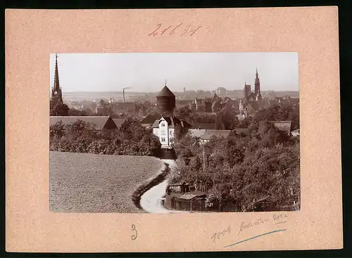 Fotografie Brück & Sohn Meissen, Ansicht Freiberg i. Sa., Blick auf den Ort mit altem Turm