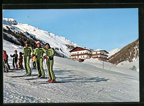 AK Rain bie Sand in Taufers, Pension Picklerhof mit Skifahrern im Schnee
