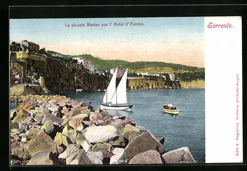AK Sorrento, La piccola Marina con l`Hotel d`Europa