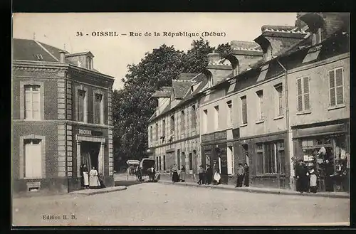 AK Oissel, Rue de la République (Début)