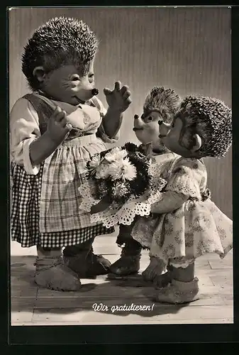 AK Meckis Kinder gratulieren Micki mit einem Blumenstrauss