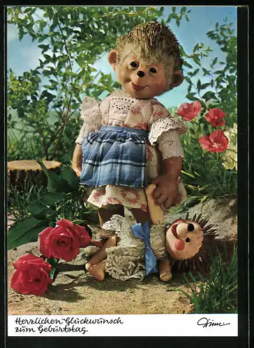 AK Meckis Tochter steht lächelnd im Garten, Herzlichen Glückwunsch zum Geburtstag!