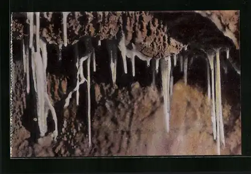 AK Macocha, Tropfsteine im Glasdom, Höhle