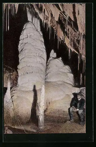 AK Macocha, Aus neuentdeckten Punkva-Wasserhöhlen