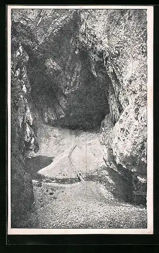 AK Macocha, Höllenrachen, Höhle