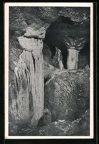 AK Macocha, Punkwa-Tropfsteinhöhlen