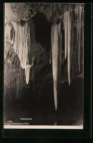 AK Macocha, Tropfsteinszenerien, Höhle