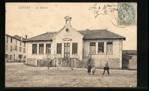 AK Leynes, La Mairie