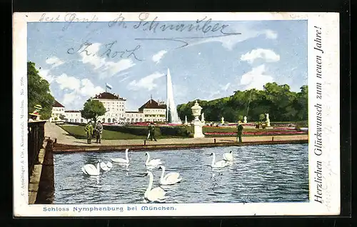 AK München, Schloss Nymphenburg mit Fontäne und Schwanenteich, Neujahrsgruss