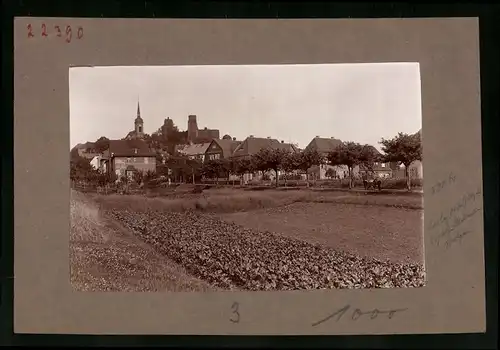 Fotografie Brück & Sohn Meissen, Ansicht Stolpen, Ortsansicht mit Burg und Kirche