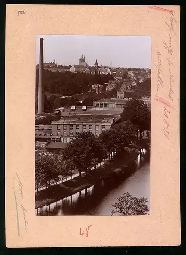 Fotografie Brück & Sohn Meissen, Ansicht Mittweida, Fabrik am Flussufer vom Carolafelsen gesehen