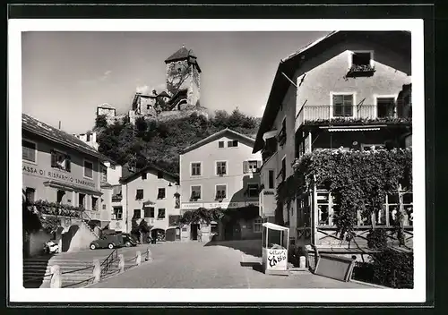 AK Klausen, Strassenpartie mit Bäckerei E. Pancheri und Sparkasse