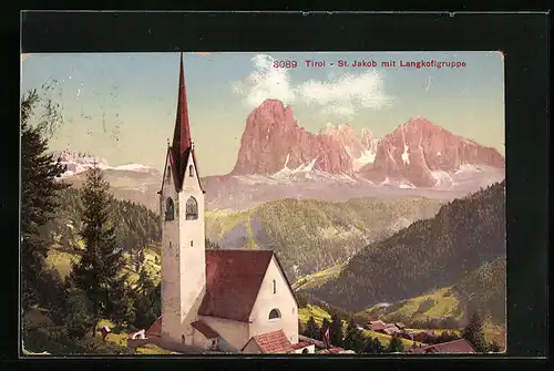 AK St. Jakob, Teilansicht mit Kirche und Langkofelgruppe