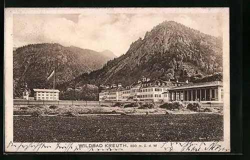 Künstler-AK Kreuth, Ortspartie vor dem Berg